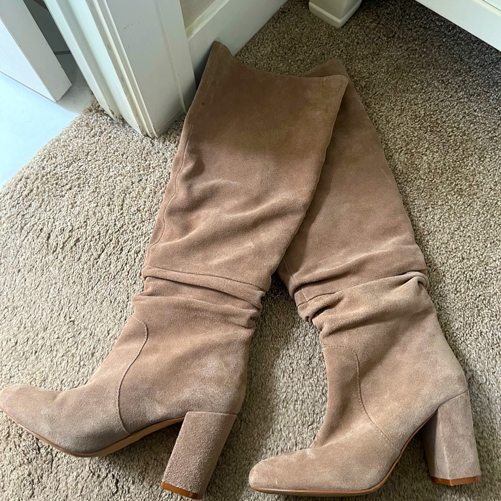 Suede knee high boots Steve Madden size 9